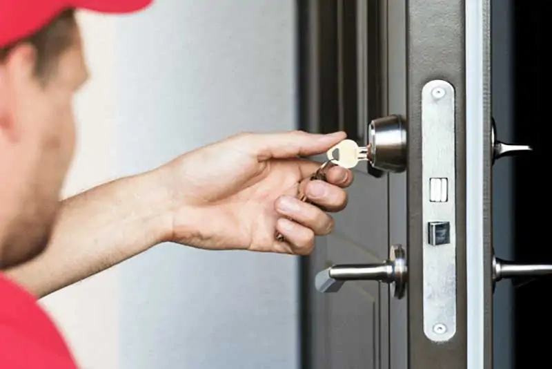 Que cerrajero en Sagunto ofrece el mejor servicio de apertura de puertas - &iquest;Qu&eacute; cerrajero en Sagunto ofrece el mejor servicio de apertura de puertas?